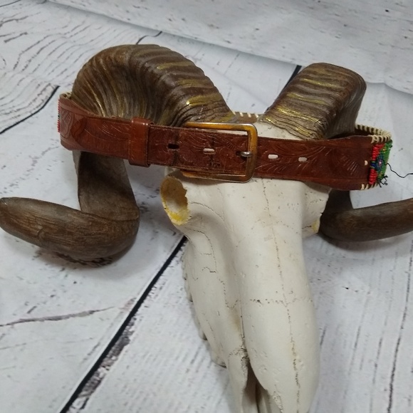 Wampum handbeaded 70s belt size 28' - Picture 6 of 8